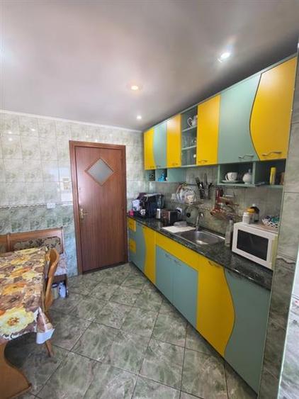 Apartament cu 2 camere decomandat, mobilat în Electroprecizia