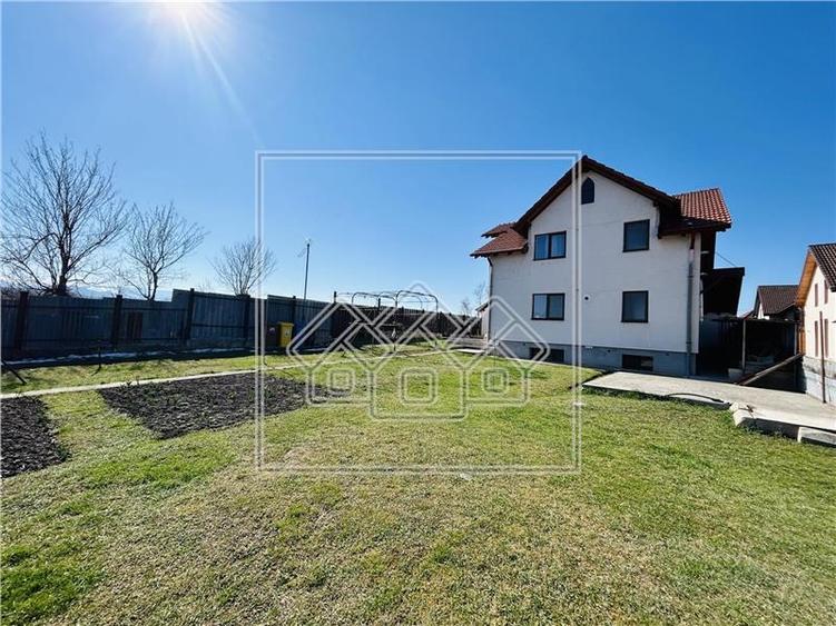 Casa de vanzare in Sibiu - individuala - 210 mp utili + 500 mp teren - 4