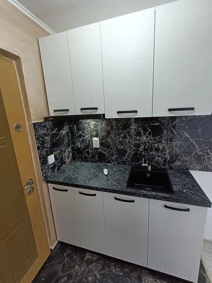 Garsoniera, zona Podu Ros - 2