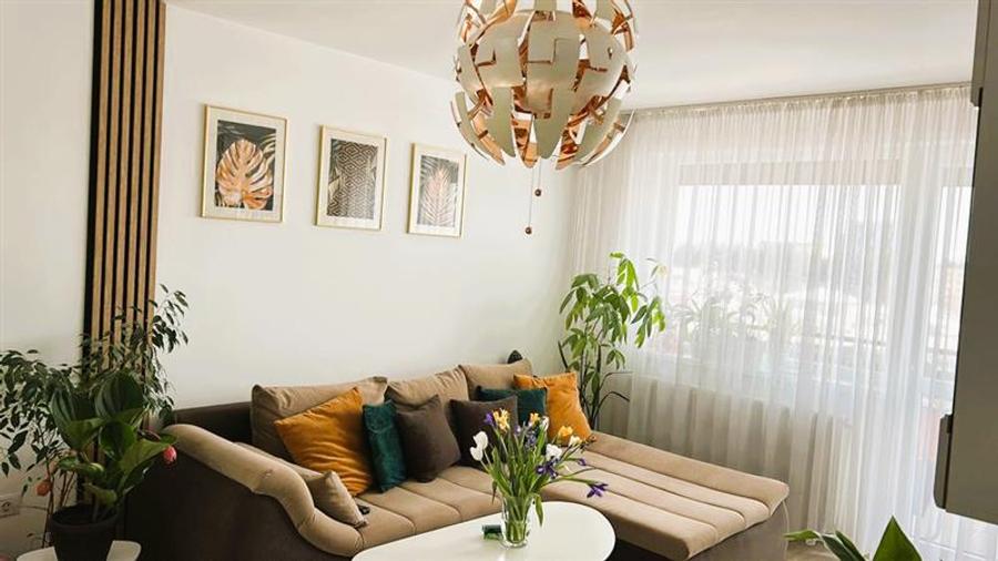 Apartament  2 camere decomandat, mobilat si utilat, parcare inclusa. Zona Tracto - 2