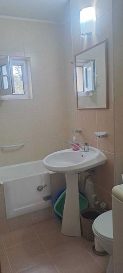 Apartament trei camere Exercitiu, etaj 3/4, liber - 2