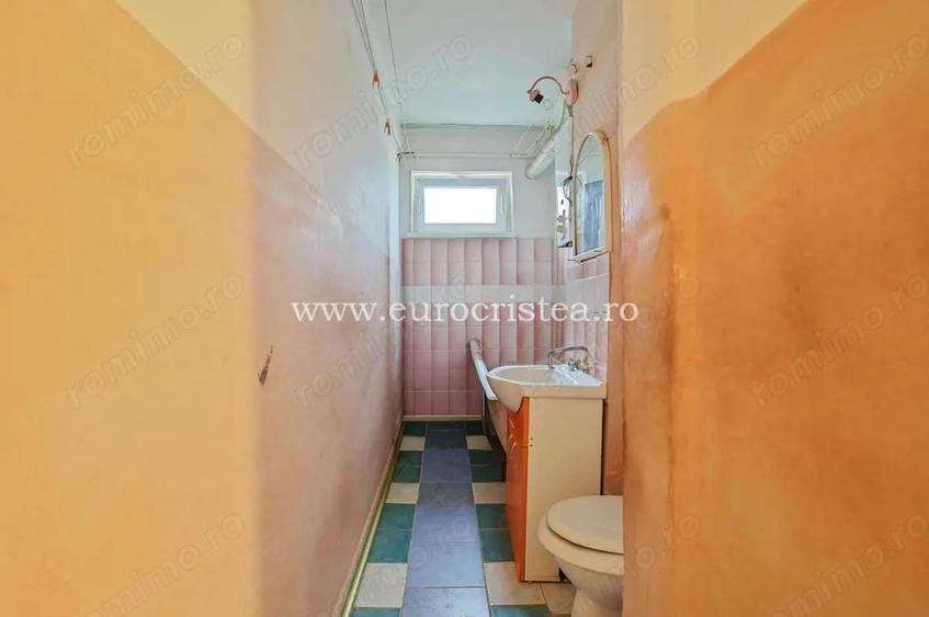 Apartament 3 camere de vanzare in Mangalia - 2