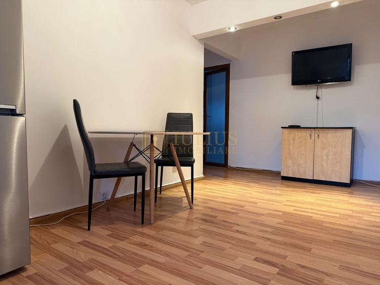 Str. Viorelelor zona Dorobanti; parter, centrala proprie. - 9