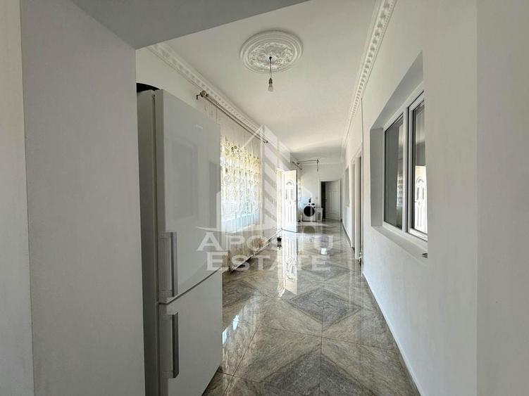 Casa individuala renovata,4 camere,garaj,teren 540 mp,Plopi - 9