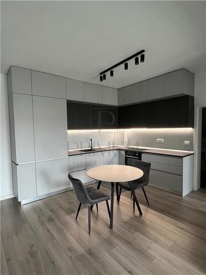 apartament 2 camere , zona TOP , etaj 2 , mobilat superb - 1