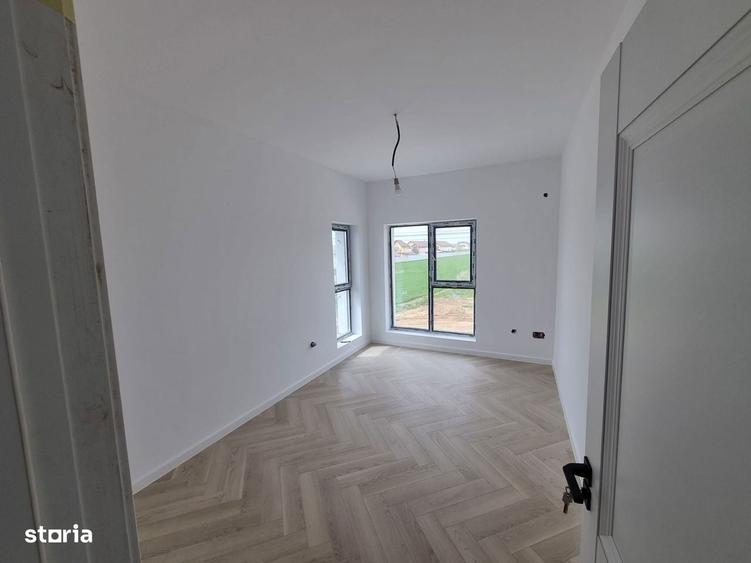 Case individuale ( 2 unitati;P+Et1+Pod si terasa amenajata) - 18