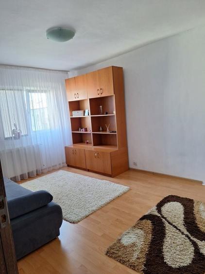 Apartament 2 camere de vanzare - 3