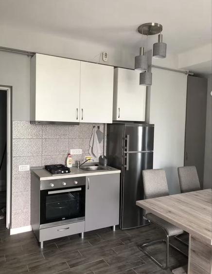 Inchiriez apartament 2 camere in statiunea Mamaia - 2