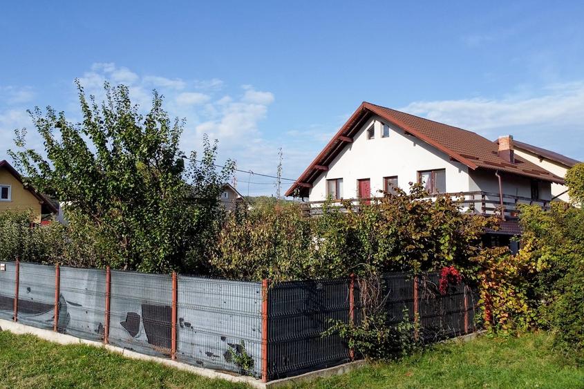 Casă cu livadă și curte, 182mp utili, P+E+M, Câmpina - 2