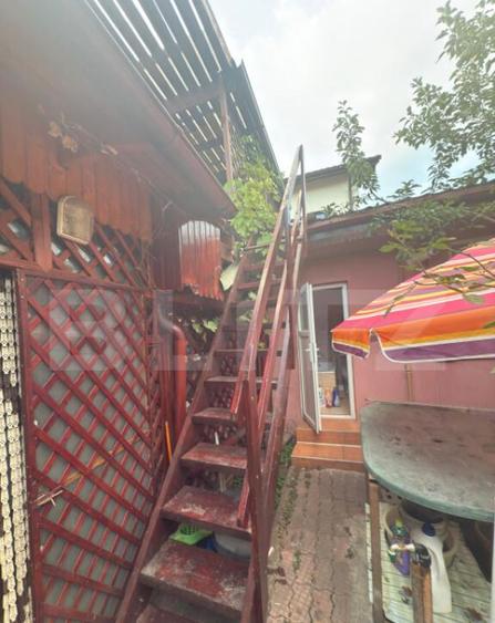 Casa de vanzare 5 camere + dependente - 31