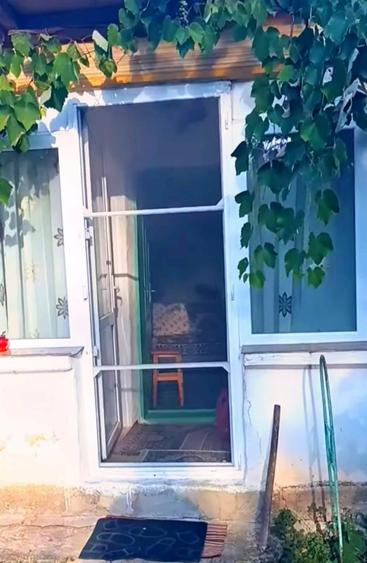 Casă de închiriat - 2