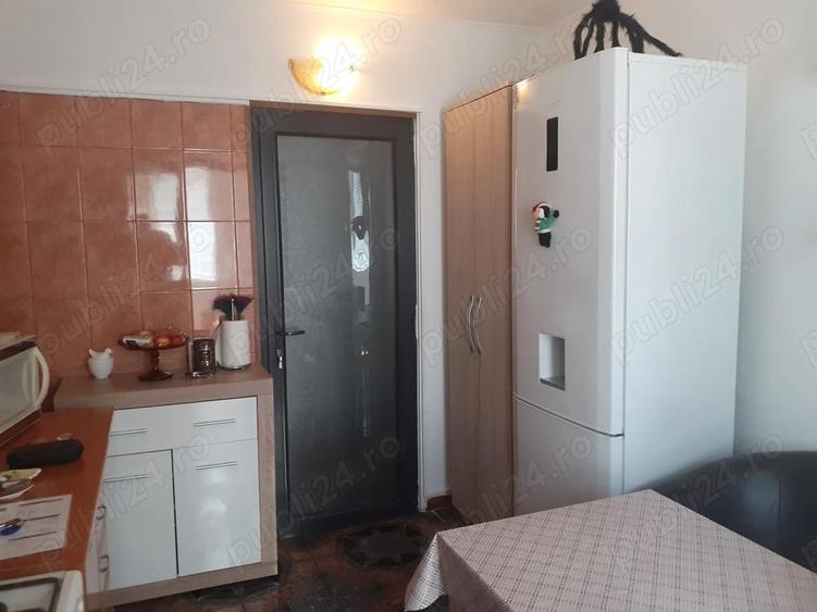 Vanzare Apartament cu 2 cam, cf.1 decomandat etajul 3, mobilat si utilat complet, in Zona Plantelor - 12