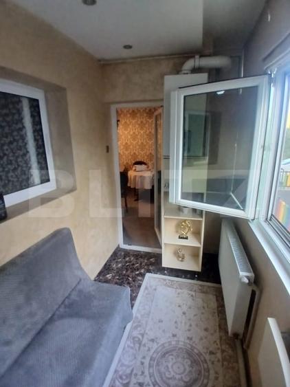 Apartament de vanzare, cu 2 camere, decomandat, zona Visani - 19