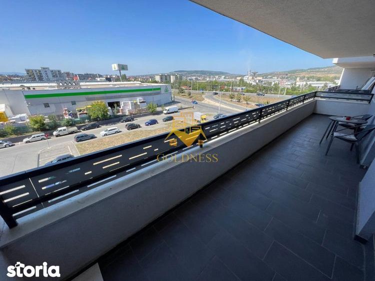 Apartament cu 3 camere, mobilat în Între Lacuri