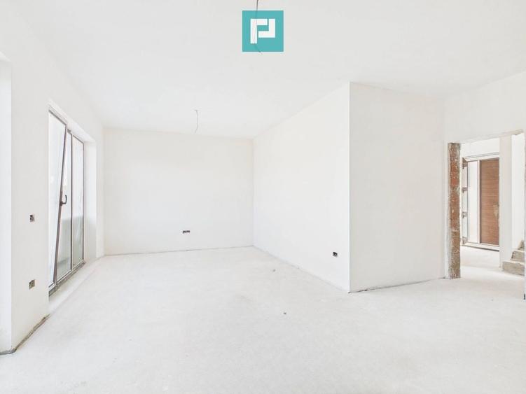 Duplex luminos 101 mp utili, teren 350mp în Covaci - 3