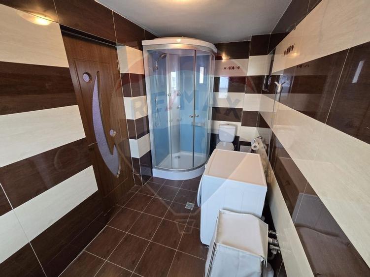 CASA SPATIOASA SI PRIMITOARE IN CENTRUL ORASULUI  AVRIG JUD,  SIBIU - 9