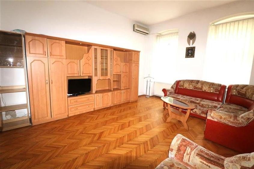 Apartament 3 camere  , centrala proprie , Central - 3
