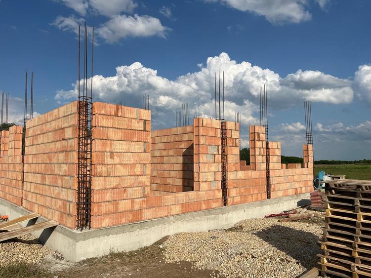 Lot teren Eden Forest Crevedia cu bransament curent trifazic existent - 9