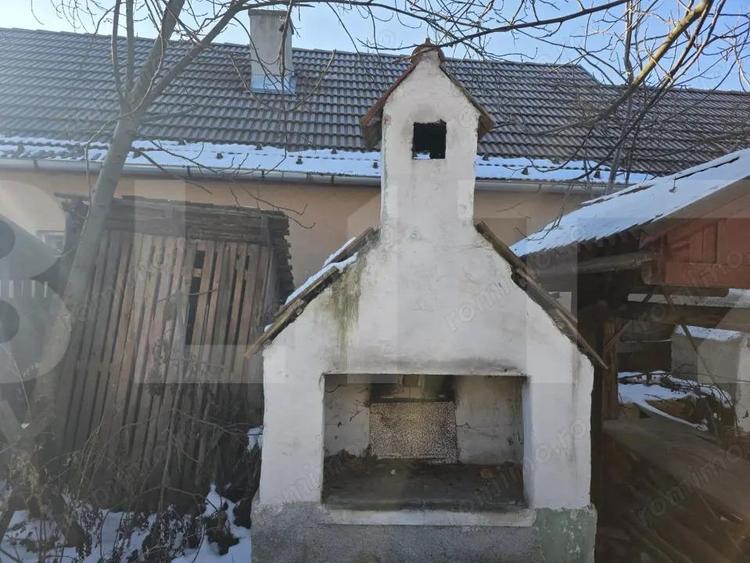 Casa de caramida, 2 camere, 70 mp, in Bodoc - 1