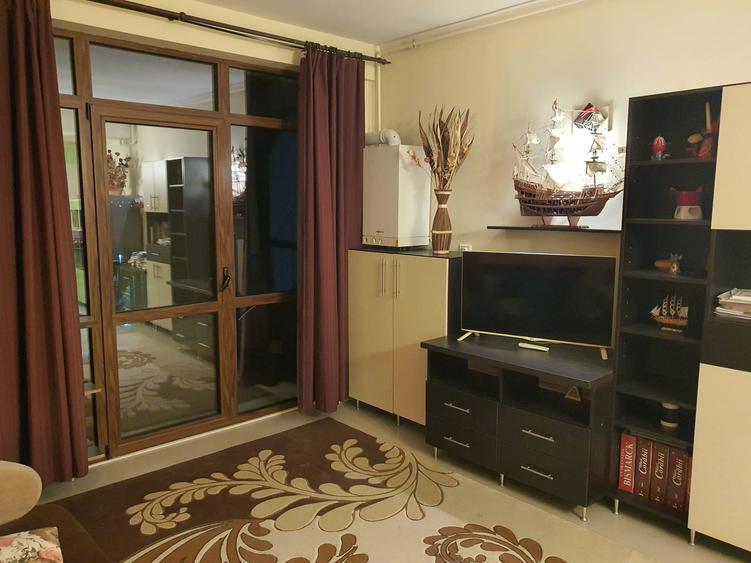 Mamaia Sat-malul lacului, apartament 2 camere,70mp, mobilat,utilat, parcare - 30