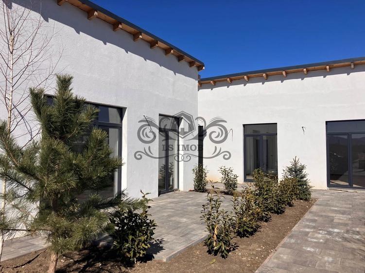 Casa/Vila de vanzare in Cristian zona case - 1