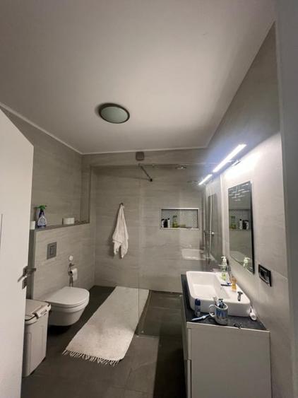 Casa mijloc triplex mobilată - 6