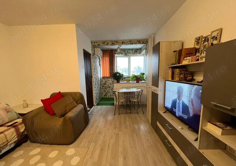 Piata Minis | Garsoniera | Renovat | Reabilitat | 2 Lifturi | Metrou - 1