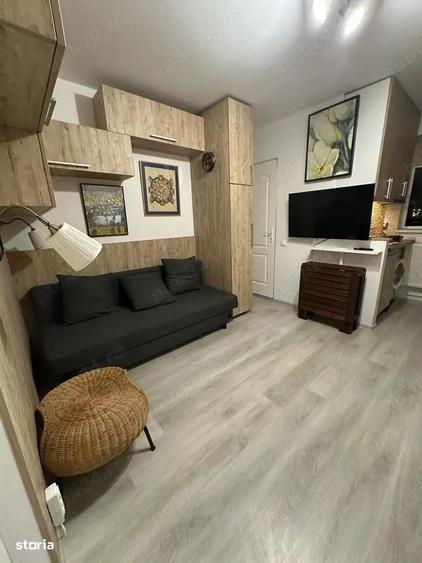 garsoniera 1 decembrie-mizil-metrou 5 minute - 1