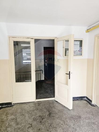 Apartament 3 camere de vânzare – Zona 1 Decembrie, Piatra Neamț - 15