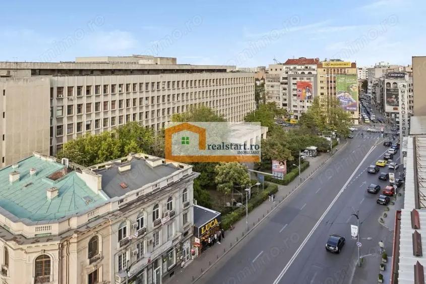 Pta Romana, Vedere spectaculoasa, Renovat total, inclusiv instalatii - 9