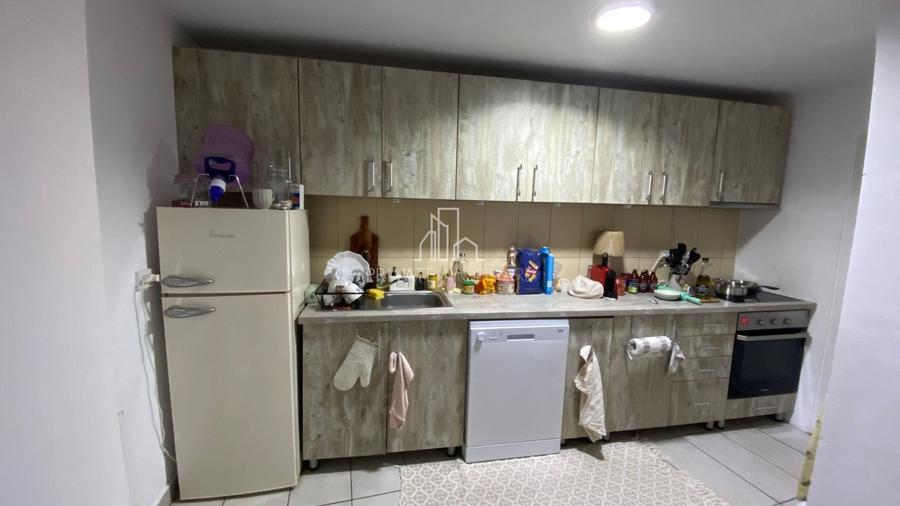 Apartament 3 Camere De Inchiriat cu parcare, Zona 7 Noiembrie - 6