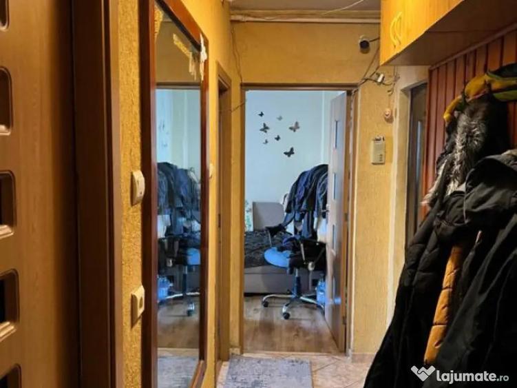 Etaj 1, decomandat, balcon, Calea Bucuresti, Brasov - 4