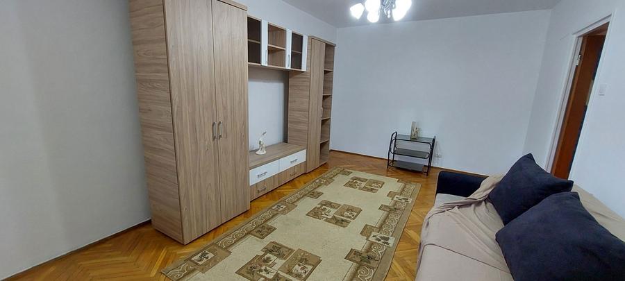 Inchiriez apartament 2 camere - 1