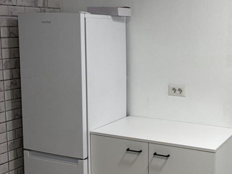 Drumul Taberei Ghencea Str Meseriasilor Stb Tramvai 41 apartament 2 camere, balc - 4