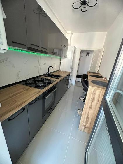 Garsoniera Decomandata de Inchiriat - 12