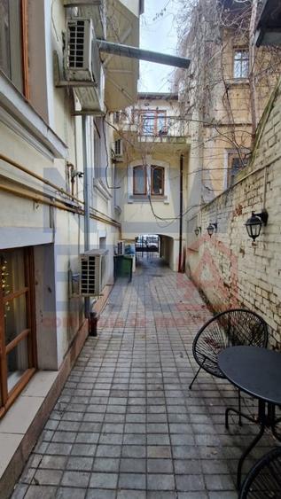 Inchiriere Casa/Vila - 3