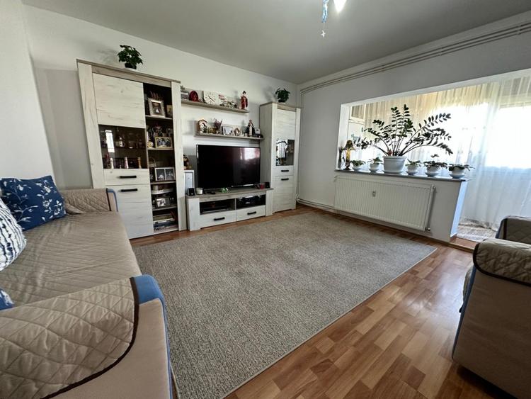 Apartament 2 camere, Aviației – mobilat și utilat, centrală proprie - 2