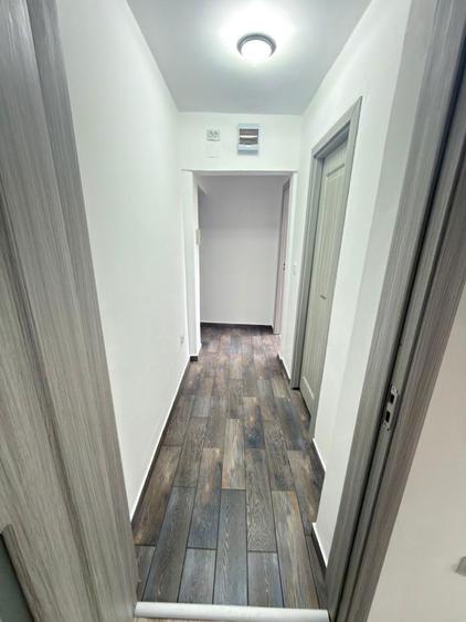 Apartament de vanzare cu 3 camere - 10