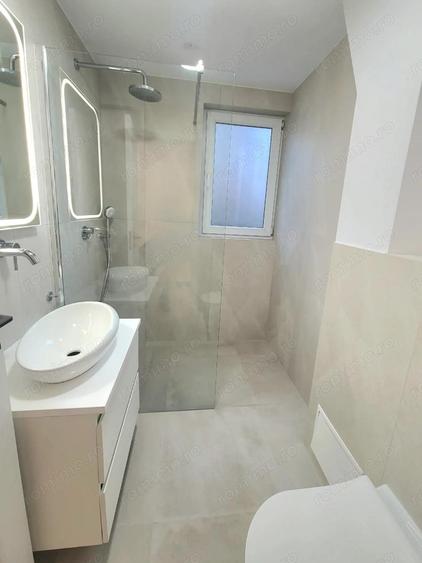 Vand 3 cam in Cornisa 2 bai [3 min UMFST] - 2