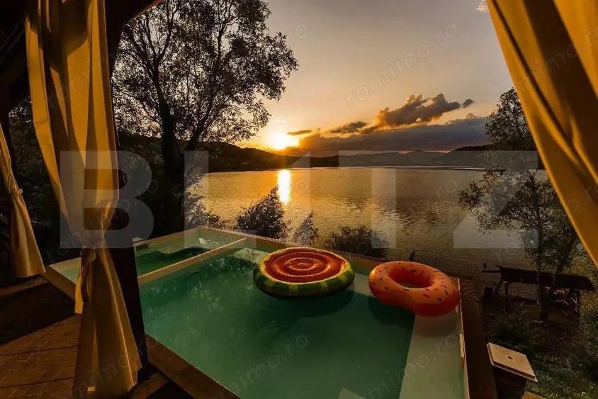 Casa De Vacanta cu vedere la lacul Bezid-OPORTUNITATE - 5