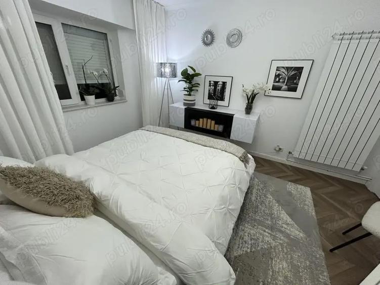 Apartament de vanzare str Revolutiei - 1