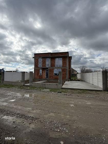 Case de vanzare Slatioara - 2