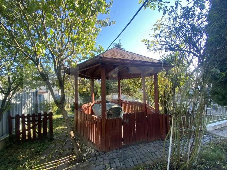 Casa spa?ioasa 350 mp utili, curte amenajata ?i garaj - 2