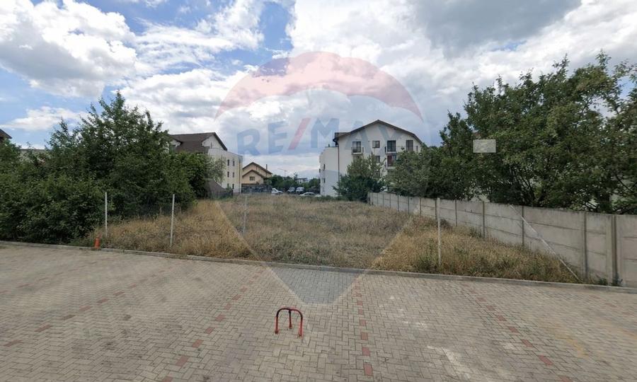 Teren de închiriat–700 mp –Tractorul, Brașov | Str. Christian Pomarius - 4