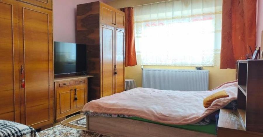 Apartament 4 camere in Simeria, zona 1 Decembrie, et 1 - 7