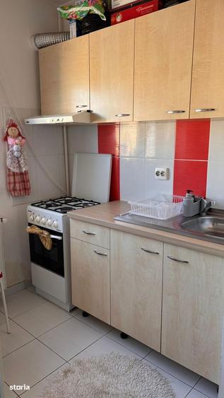 Garsoniera in bloc nou Nicolae Teclu metrou - 2