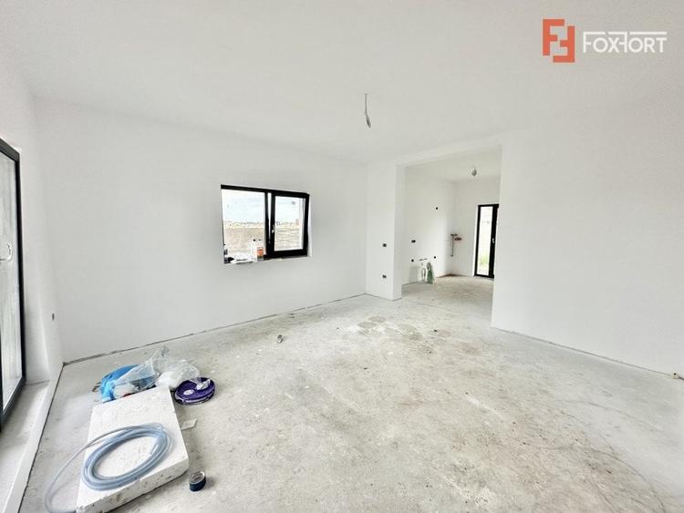 Casa individuala cu 4 camere - Toate utilitatile + Asfalt - Mosnita Noua - 3