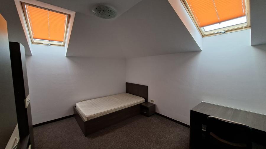 De vanzare ap. 4 camere, Tg. Mures, 7 Noiembrie, Zona UMF - 8