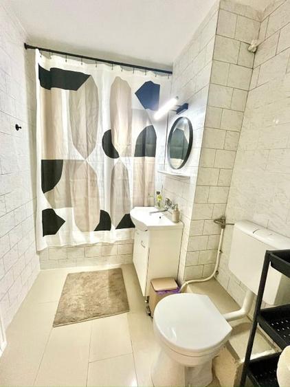 Inchiriez Ap. 3 Camere Decomandat - 7