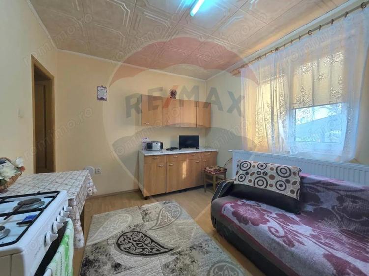 Casa pe strada Prefect Vasile Molovan- Tarnaveni - 18